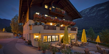 Winterhochzeit - Preisniveau: € - Schneizlreuth - Hotel und Sonnenterrasse Foto: Achim Meurer - Landhotel Kirchenwirt