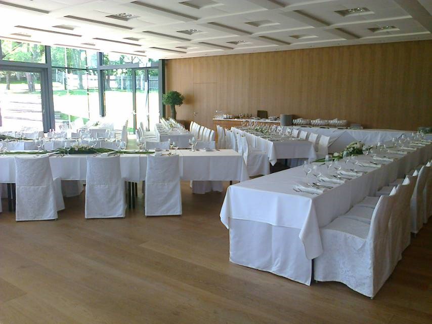 Hochzeitslocation: Fischgrät Muster - Hotel Hofwirt