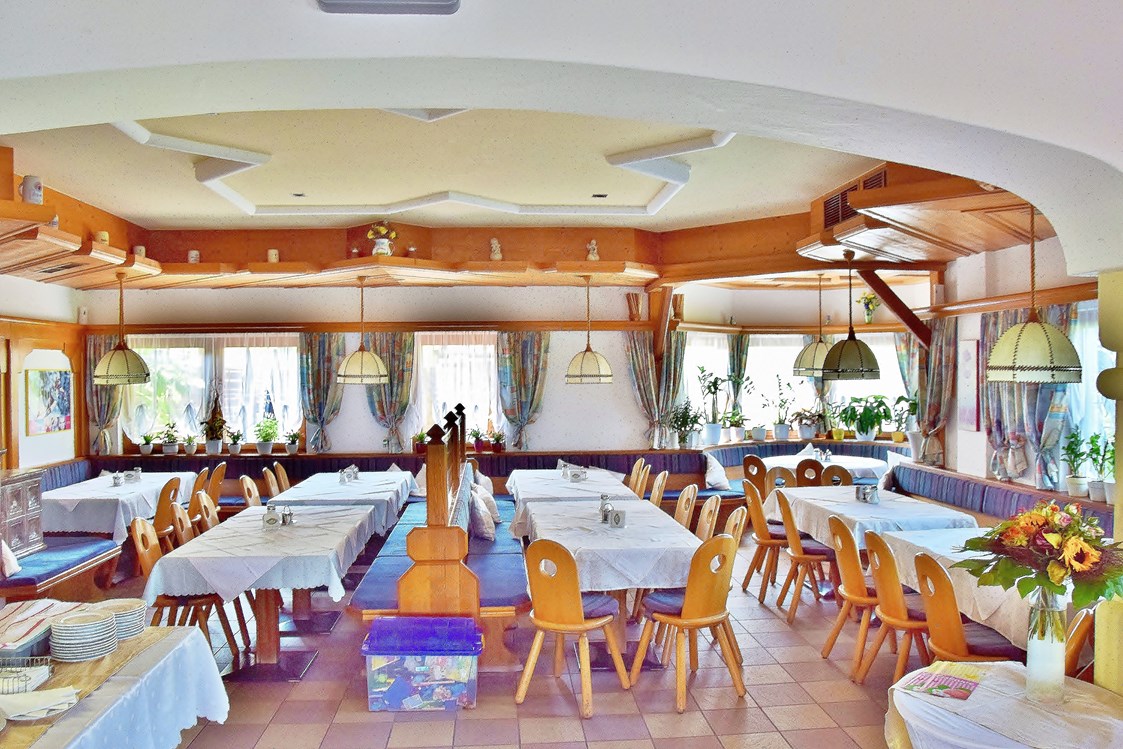 Hochzeitslocation: Gastraum Tennladen - Cafe Restaurant Tennladen 
