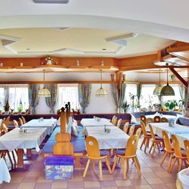 Hochzeitslocation: Gastraum Tennladen - Cafe Restaurant Tennladen 