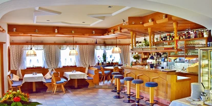 Winterhochzeit - Tirol - Cafe Restaurant Tennladen - Bar - Cafe Restaurant Tennladen
