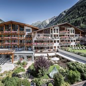 Hochzeitslocation - Das Central - Sommeraufnahme - Das Central - Alpine . Luxury . Life