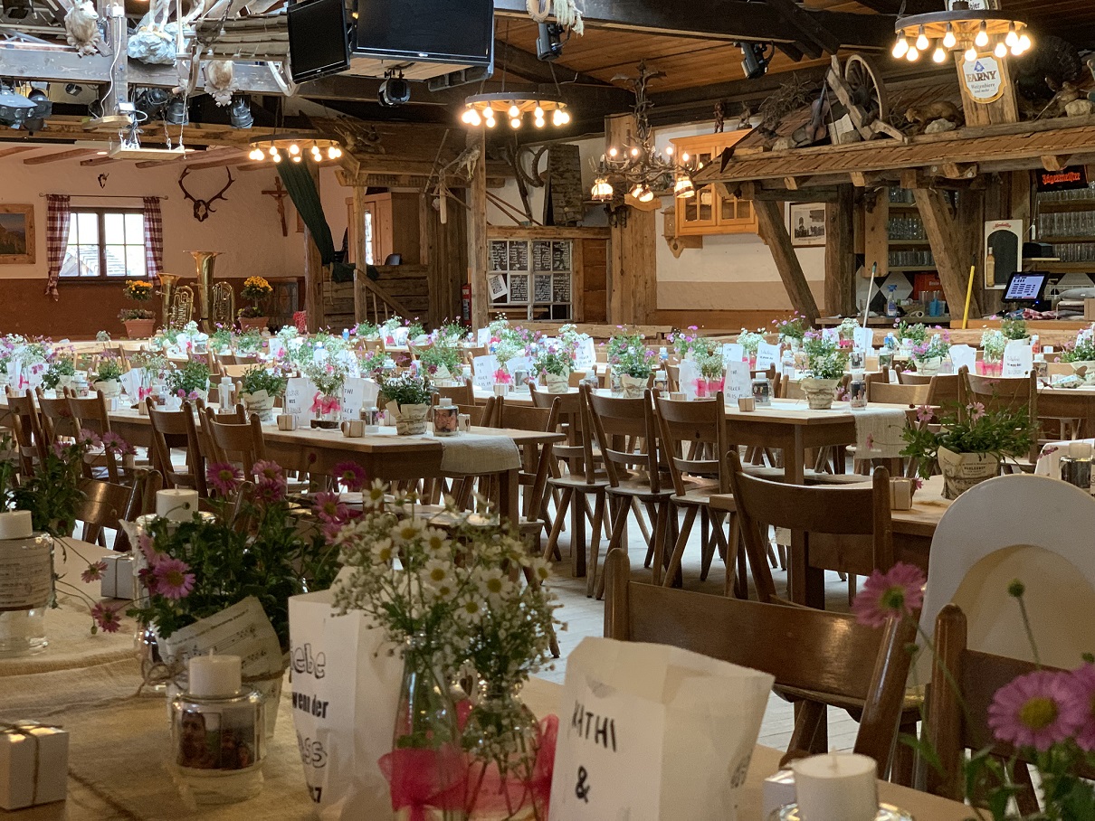 Winterhochzeit - Hard - Musikalm Festhalle Steibis