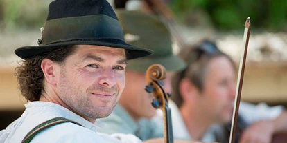 Winterhochzeit - Abtenau - Heiraten im Strandcafe Altaussee.
Foto © sabinegruber.net - Strandcafe Restaurant