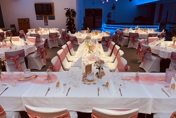 Hochzeitslocation: Bankett, Brauttisch, rosa, Mittel-BAR - Mittel-BAR Schönheide