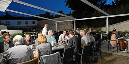 Winterhochzeit - Schwarzwald - Terrasse mit offenem oder geschlossenem Dach - Chinarestaurant Fudu Rheinfelden