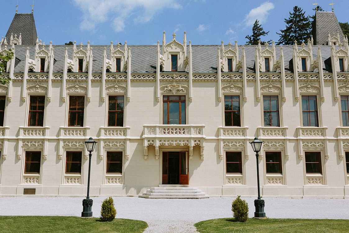 Hochzeitslocation: Das Schloss Hernstein in Niederösterreich.
Foto © thomassteibl.com - Schloss Hernstein