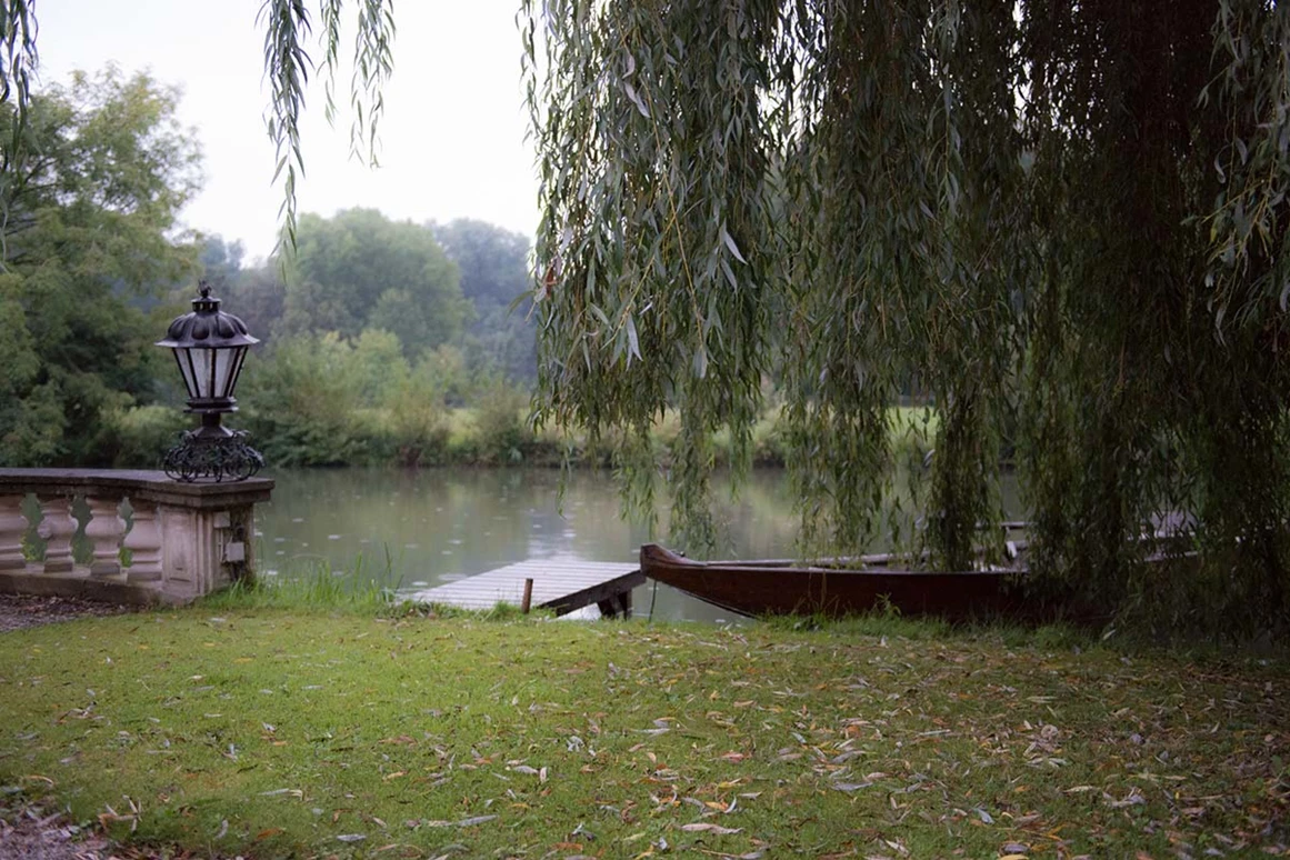 Hochzeitslocation: Himmlische Idylle im Schlossgarten.
foto © sabinegruber.net - Schloss Wasserburg