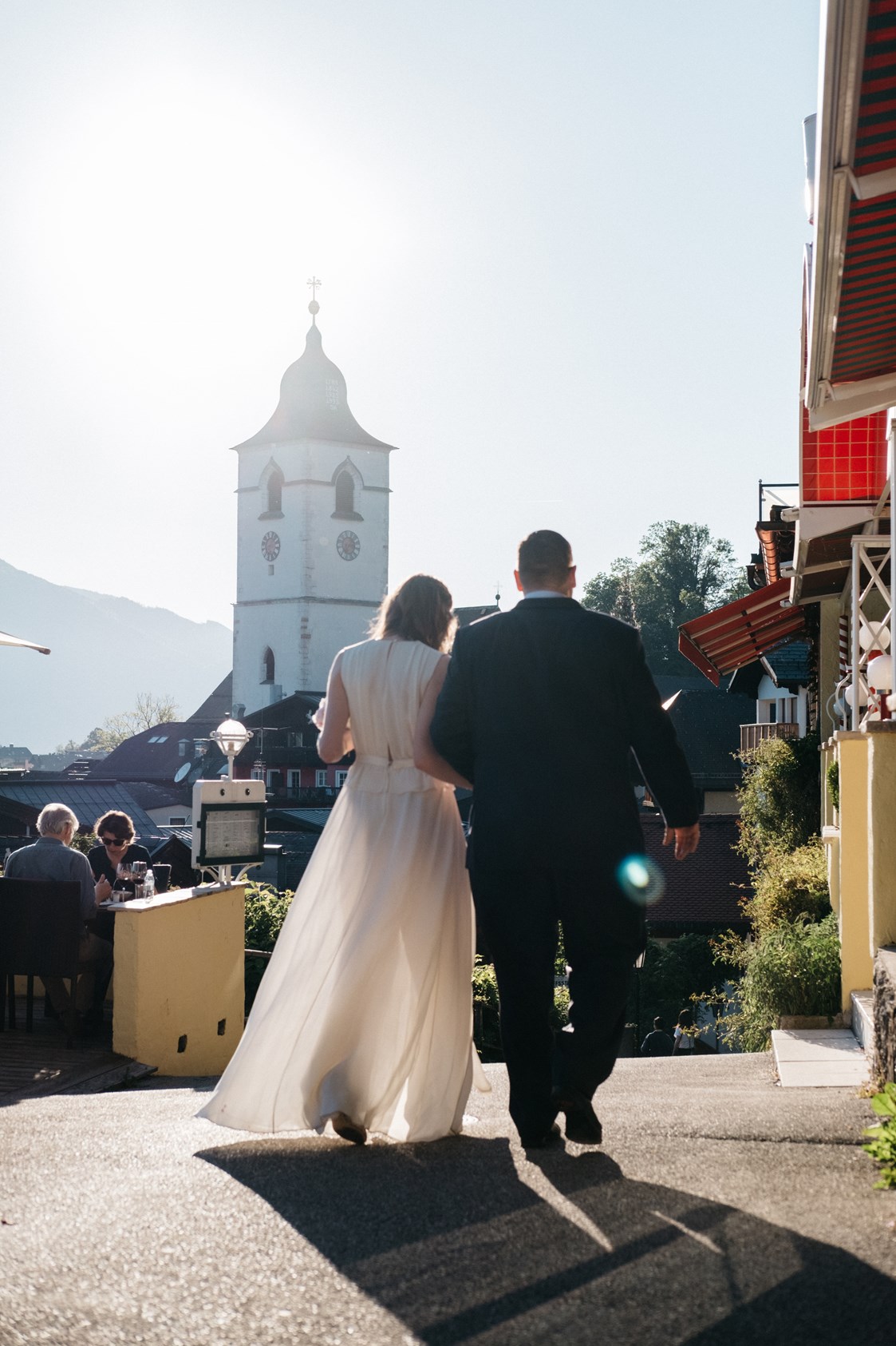 Hochzeitslocation: Die Kirche - immer im Blick von unserer Location und nur 4 Gehminuten entfernt - Paul der Wirt, St. Wolfgang