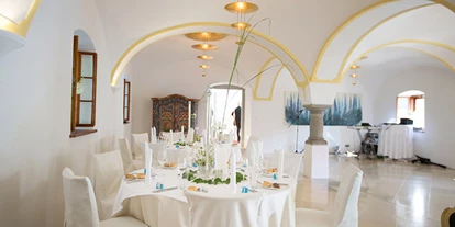 Winterhochzeit - Neumarkt im Mühlkreis - Festsaal im Burnerhof.
Foto © sandragehmair.com - Burnerhof
