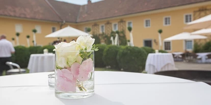 Winterhochzeit - Neumarkt im Mühlkreis - Heiraten am Burnerhof in Oberösterreich.
Foto © sandragehmair.com - Burnerhof