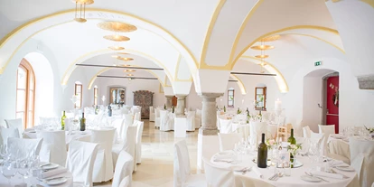Winterhochzeit - Neumarkt im Mühlkreis - Heiraten am Burnerhof in Oberösterreich.
Foto © sandragehmair.com - Burnerhof