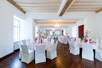 Hochzeitslocation: Festsaal im Schloss - Schloss Mariakirchen