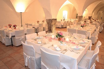Hochzeitslocation: Bar, Tanzfläche und Festsaal in einem bis 140 Personen - Schloss Büchsenhausen