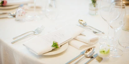 Winterhochzeit - Tirol - Heiraten in der Villa Blanka in Innsbruck.
Foto © blitzkneisser.com - Villa Blanka