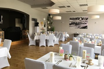 Hochzeitslocation: Saal - Bootshaus Pirna