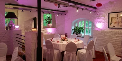 Winterhochzeit - Preisniveau: €€€ - Düsseldorf - Feiern in der Stallung - Landhaus Danielshof