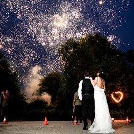 Hochzeitslocation: Ein Feuerwerk der Liebe - JADE SAAL EVENTLOCATION