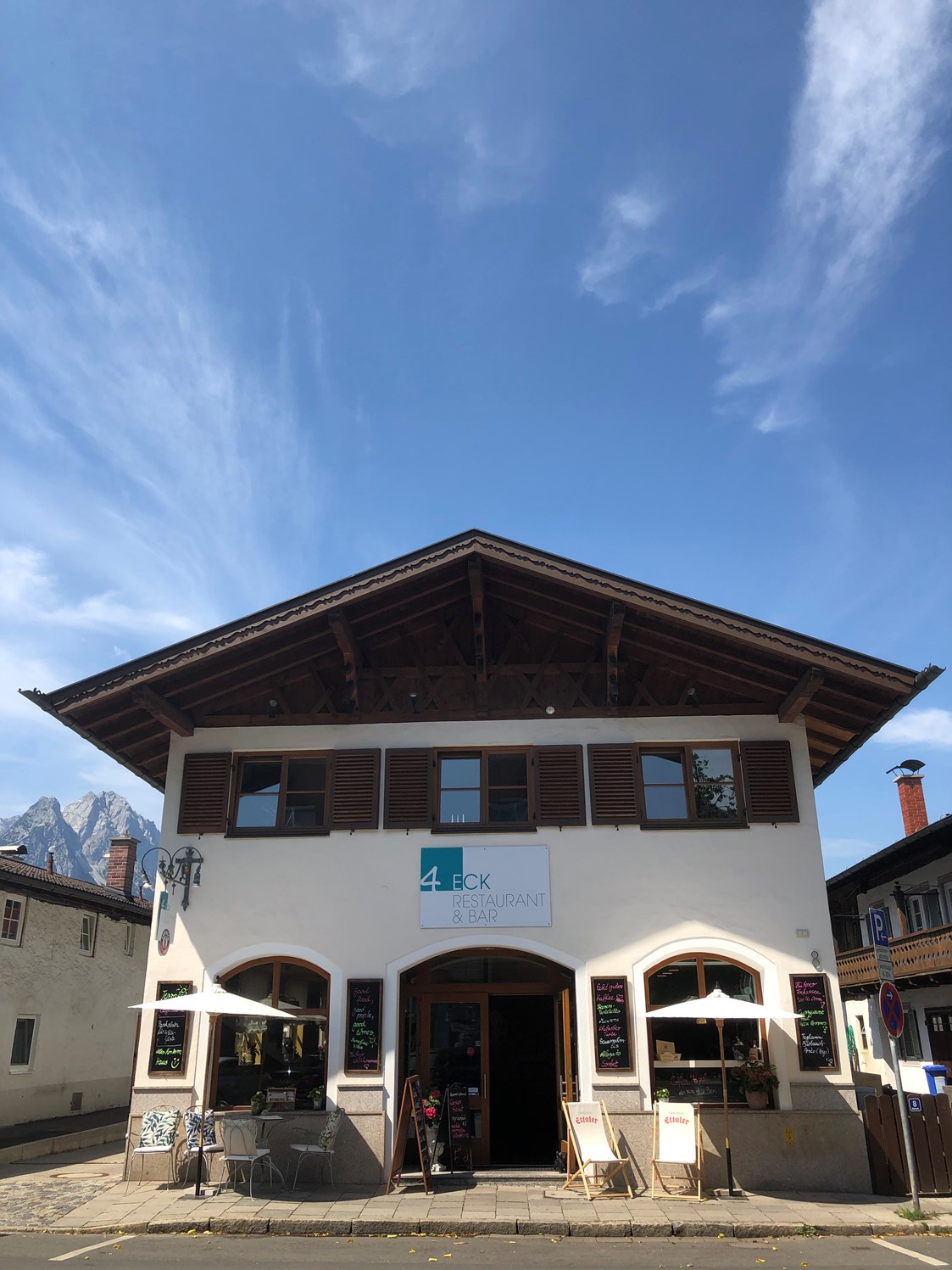 Hochzeitslocation: 4Eck Restaurant Garmisch-Partenkirchen, Frontansicht - 4ECK Restaurant & Bar 