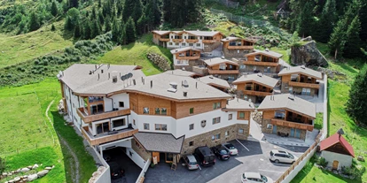 Winterhochzeit - Tirol - Das Chalet Dorf  - PURE Resort Pitztal