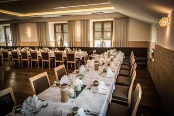 Hochzeitslocation: Die Ochsenstube des Ochsenwirt in Neumarkt im Mühlkreis bietet Platz für 60 Hochzeitsgäste. - Ochsenwirt