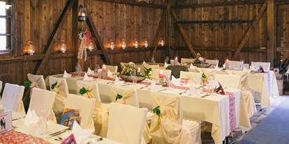 Winterhochzeit - Tirol - Heiraten in der Triendlsäge in Seefeld. - Waldgasthaus Triendlsäge
