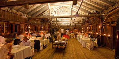 Winterhochzeit - Tirol - Heiraten in der Triendlsäge in Seefeld. - Waldgasthaus Triendlsäge