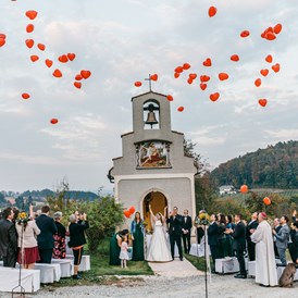 Hochzeitslocation: Auch eine kleine Kapelle steht euch für eine Trauung im Freien am Hirschmugl am Seggauberg zur Verfügung. - Hirschmugl - Domaene am Seggauberg