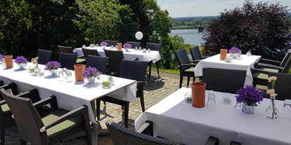 Winterhochzeit - Geeignet für: Hochzeit - Flusslandschaft Elbe - Restaurant Elbterrasse Lauenburg/Elbe 