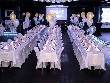 Hochzeitslocation: Eventlocation R1