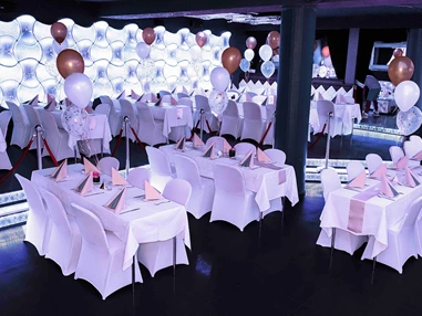 Hochzeitslocation: Eventlocation R1