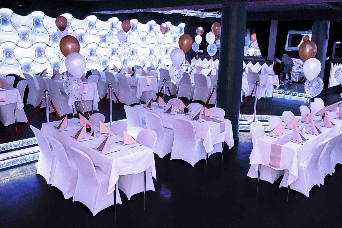 Hochzeitslocation: Eventlocation R1
