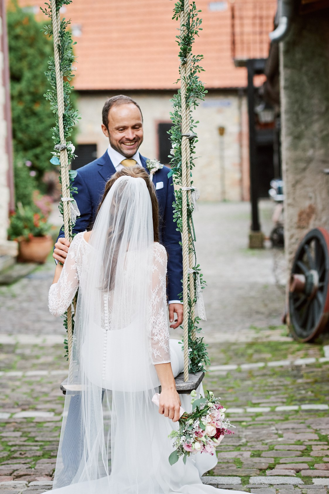 Hochzeitslocation: Die Haldmühle Bissersheim bietet zahlreiche tolle Plätze für ein Brautpaarshooting. - Haldmühle Bissersheim