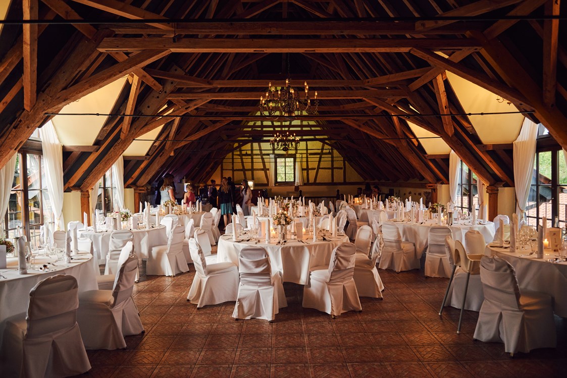 Hochzeitslocation: Der große Festsaal der Haldmühle Bissersheim im Obergeschloss. - Haldmühle Bissersheim