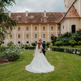 Hochzeitslocation: Das Schloss Stainz in der Steiermark lädt zu einer Hochzeit in die prunkvollen Räume. - Schloss Stainz