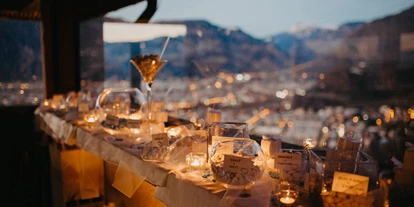 Winterhochzeit - Art der Location: Schloss - Skybar  - Haselburg