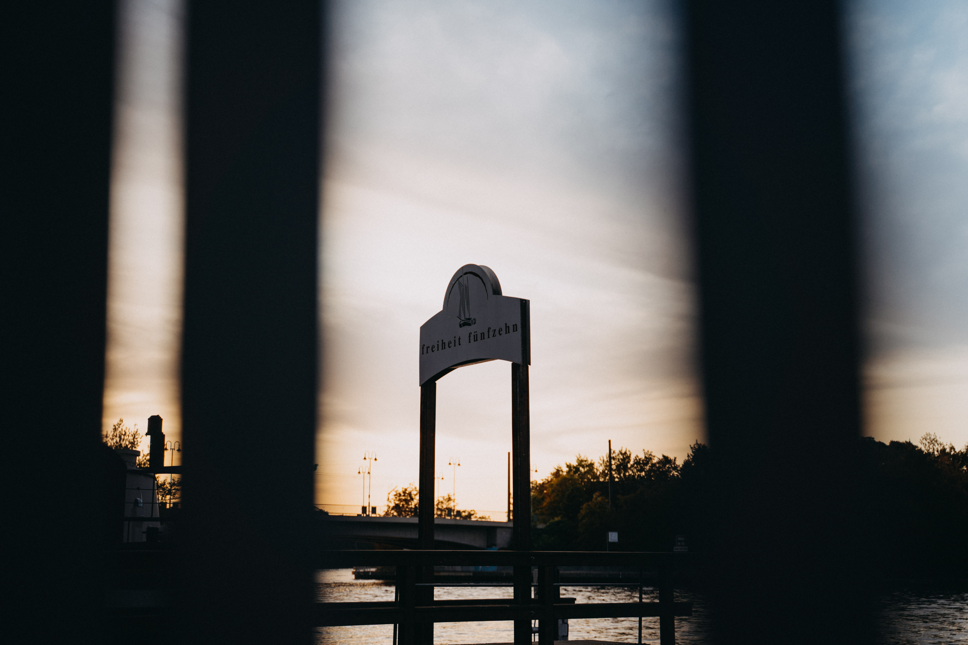 Hochzeitslocation: Abendstimmung im freiheit 15 in Berlin. - freiheit fünfzehn