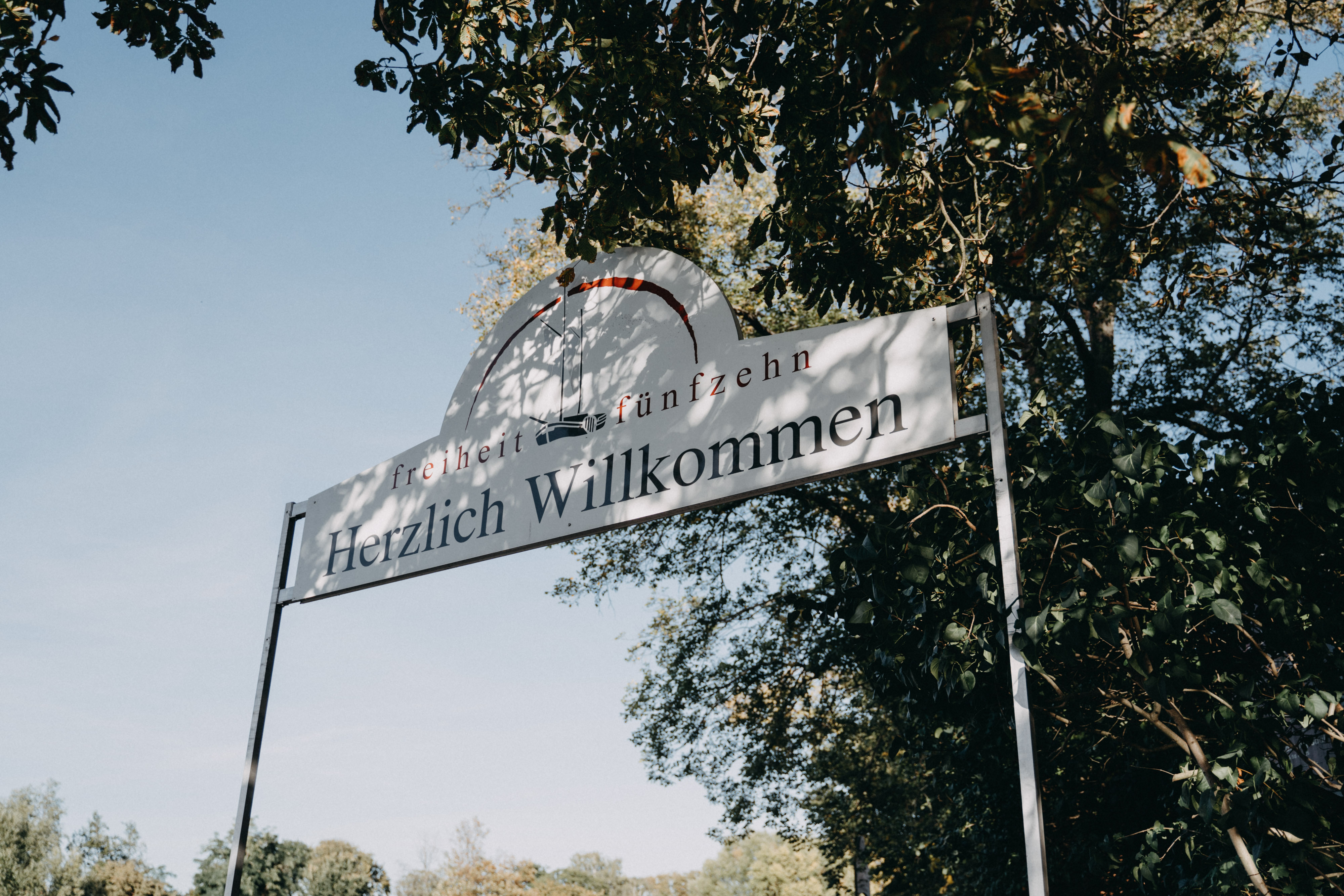 Hochzeitslocation: Die Anlegestelle des freiheit fünfzehn in Berlin. - freiheit fünfzehn