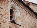 Hochzeitslocation: Zahlreiche liebevolle Details auf Burg Bad Belzig. - Burghotel Bad Belzig