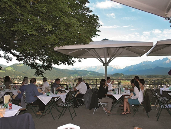 Hochzeitslocation: Panorama Terasse - Panorama Restaurant zur Festung Hohensalzburg