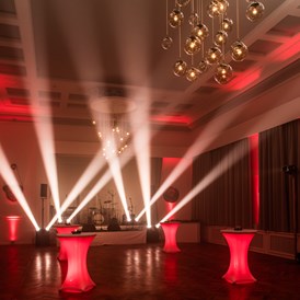 Hochzeitslocation: Königssaal im OG
Party und Tanz - Villa Schützenhof