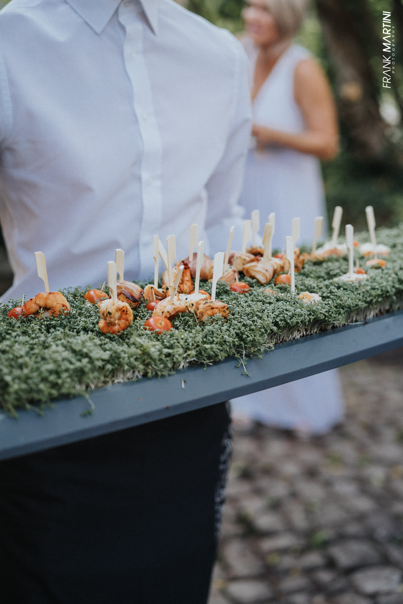 Hochzeitslocation: Kleine Snacks sorgen für kulinarischen Hochgenuss bei Brautpaar und Hochzeitsgästen. - Orangerie Nells Park Hotel Trier