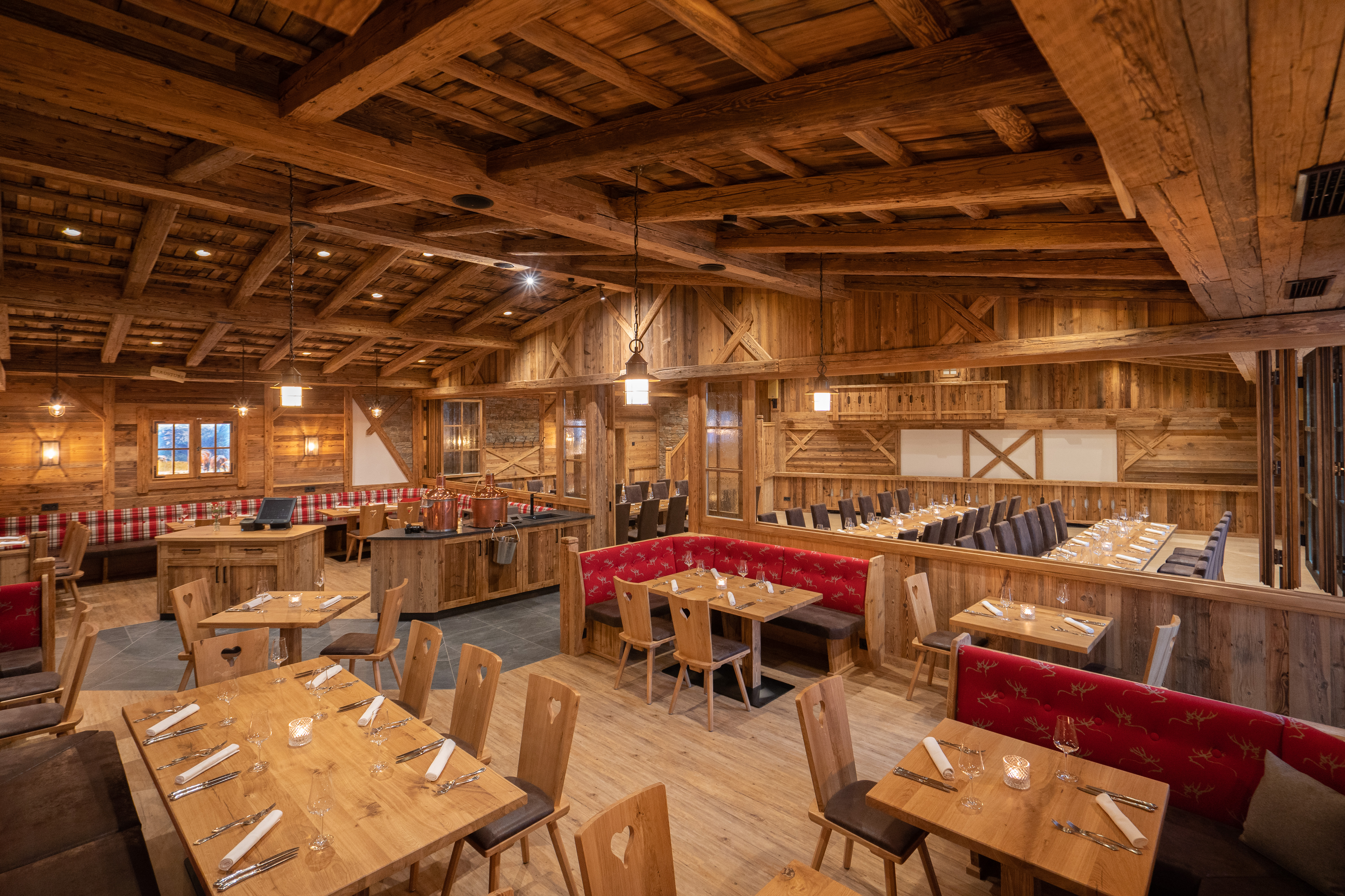 Hotel Adler - Paulas Alb Angaben zu den Festsälen Almhütte, Junge Donau, Braustube & Albstube