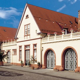 Hochzeitslocation: Der Innenhof - Palais Schloss Wachenheim