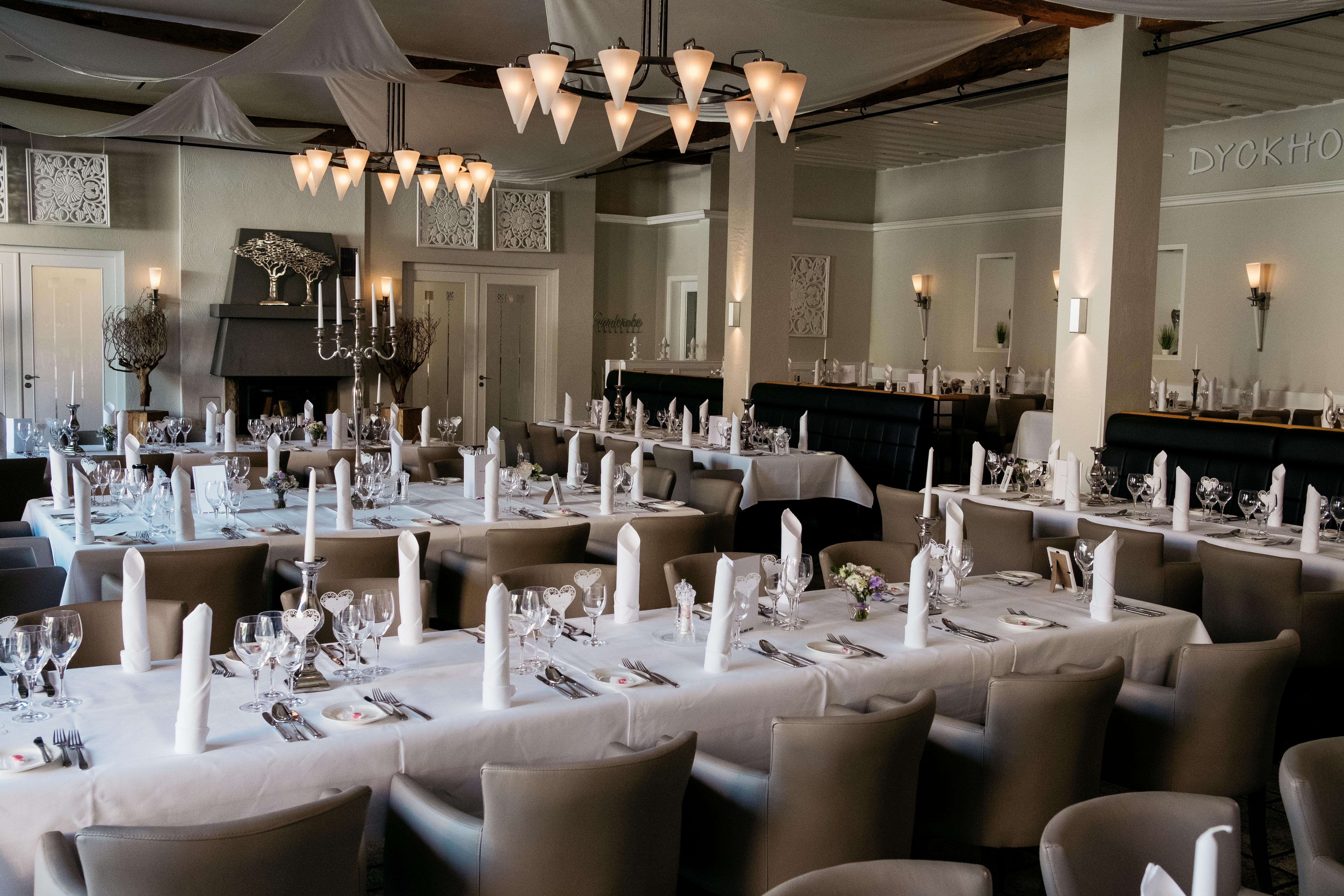 Winterhochzeit - Pulheim - Der große Festsaal des Gut Dyckhof. - Gut Dyckhof