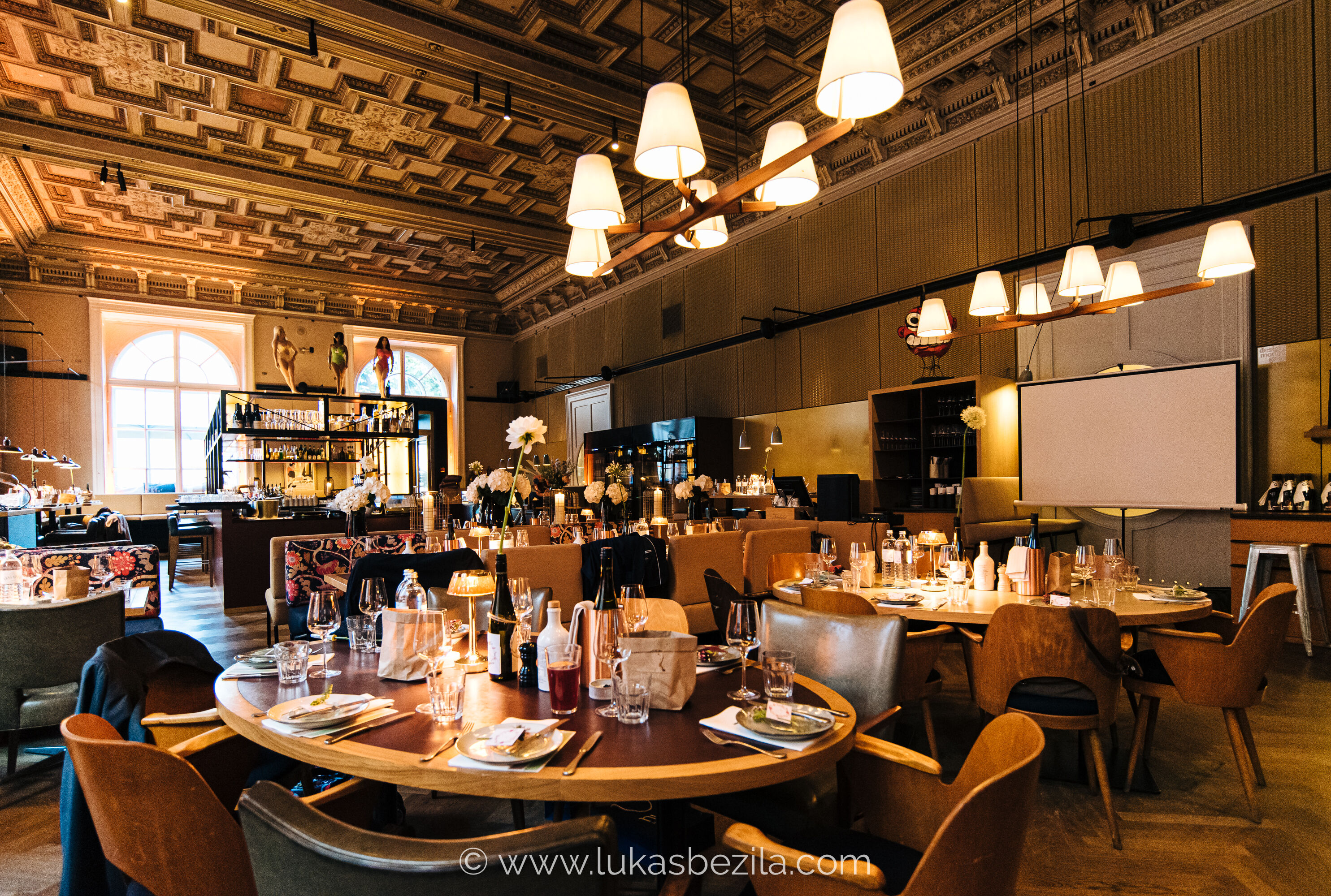 Hochzeitslocation: Der Salonplafond als Hochzeitslocation. - Salonplafond im MAK