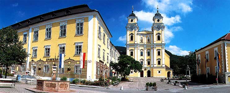 Hochzeitslocation: Basilika zum Hl. St. Michael - Schlosshotel Mondsee