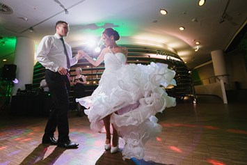 Hochzeitslocation: Schwungvoll auf der Tanzfläche - Klimahaus® Bremerhaven 8° Ost