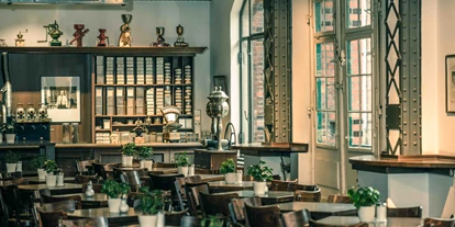 Winterhochzeit - Hamburg-Stadt (Hamburg, Freie und Hansestadt) - Unser Gastraum rustikal... - Speicherstadt Kaffeerösterei