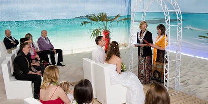 Winterhochzeit - Hamburg-Stadt (Hamburg, Freie und Hansestadt) - Trauung unter Palmen - Beach Hamburg